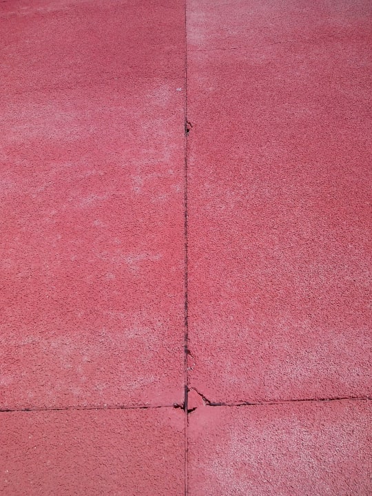 Horror-Tennisplatz Hovima Costa Adeje - For Cool Adults