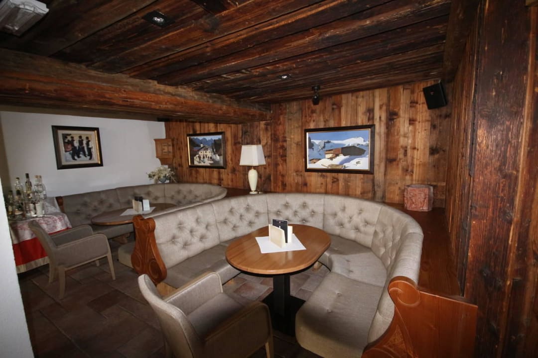 Inneneinrichtung Hotel Sassongher