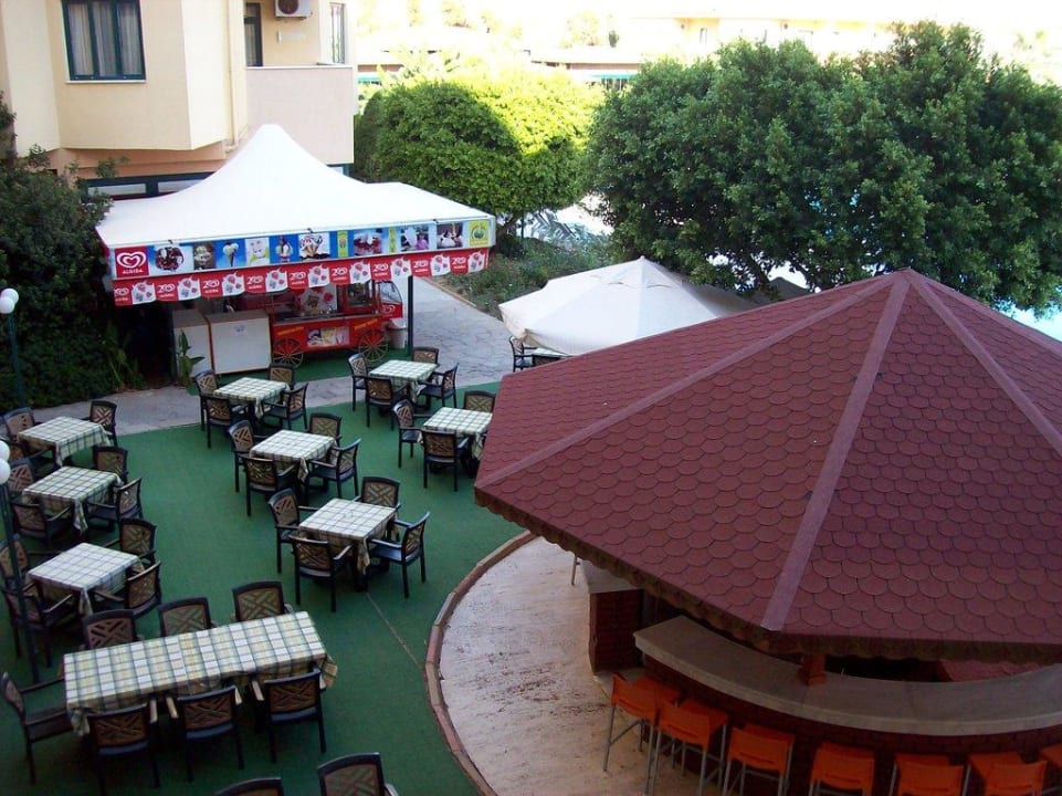 Poolbar Grand Seker Hotel