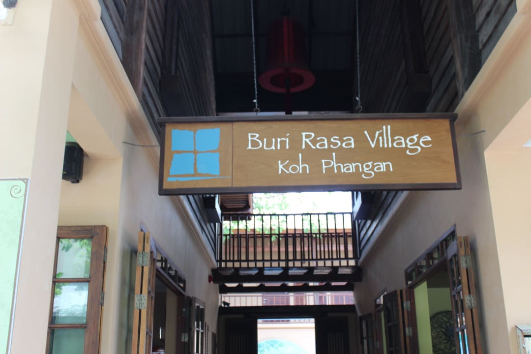 Hoteleingang Buri Rasa Village Phangan