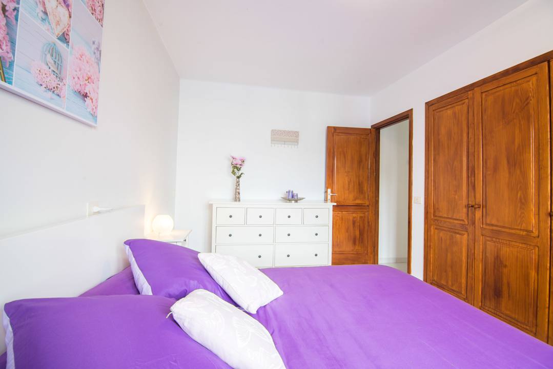 Zimmer Apartment Nere