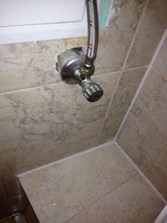 Wasertropfen non stop, Hotel Planeta