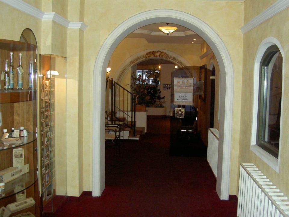 Lobby Hotel Hubertus