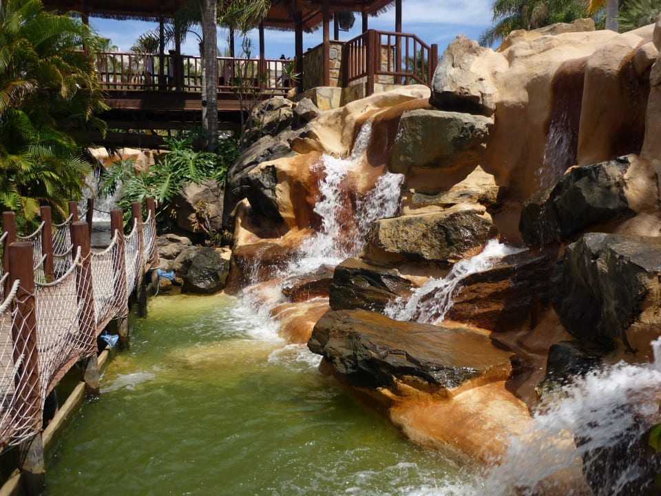 Künstlicher Wasserfall Tabaiba Princess