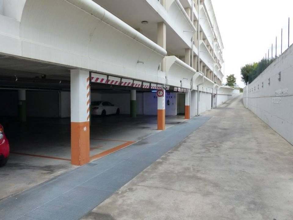 Tiefgarage Hotel Residence Relais Du Lac