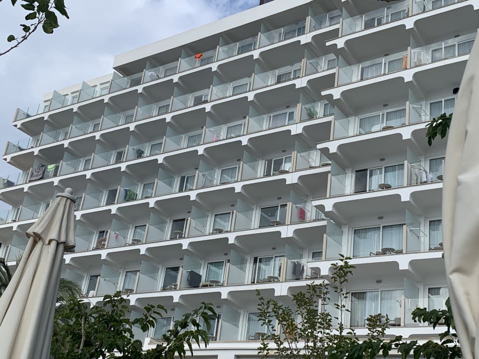 Außenansicht Universal Hotel Castell Royal