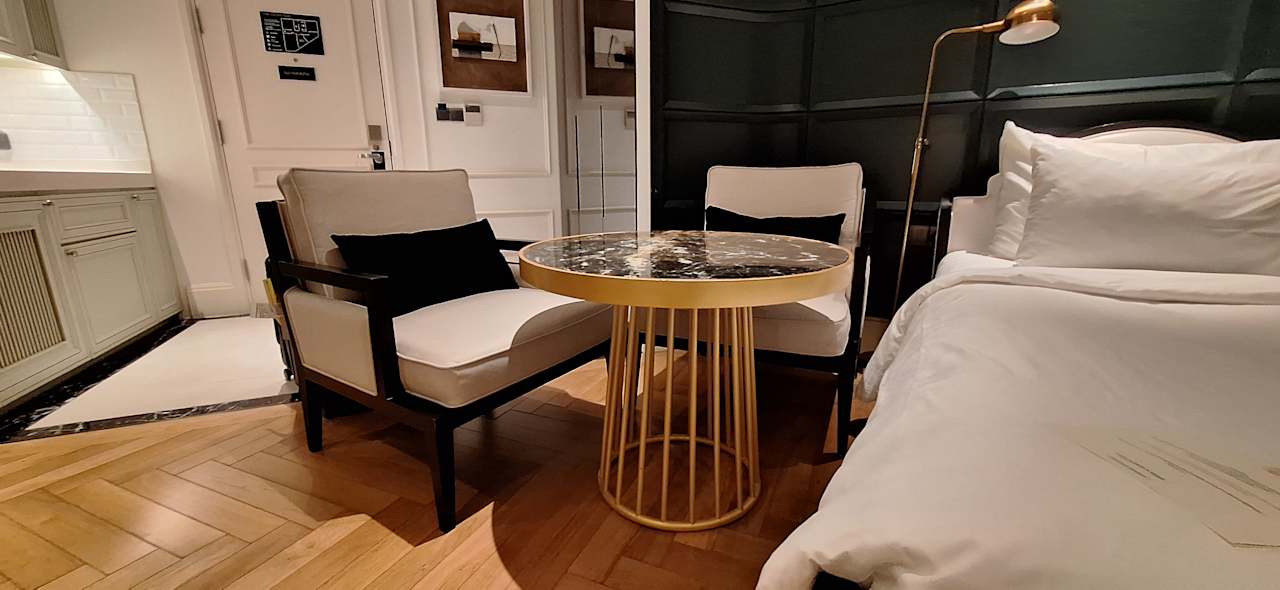 Zimmer Bach Suites Saigon, a Member of Design Hotels