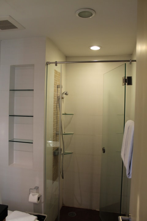 Bathroom Urbana Sathorn Bangkok