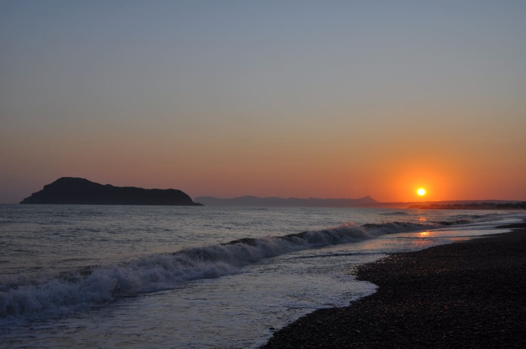 Strand Hotel Geraniotis Beach
