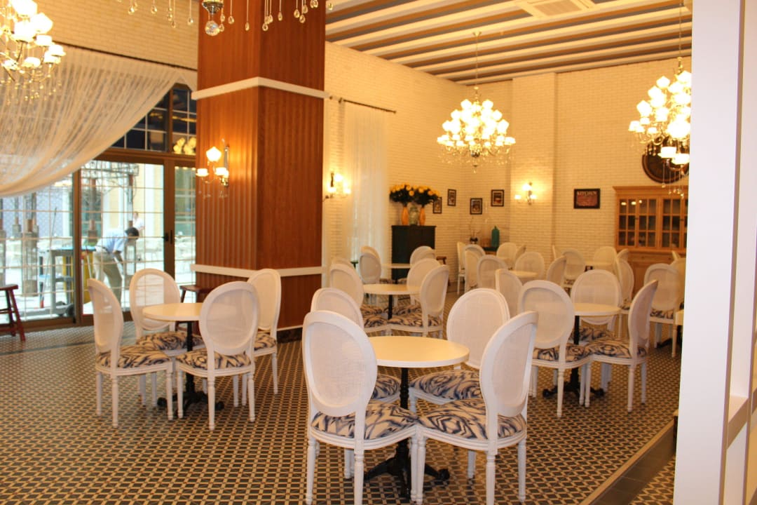 Eines der Restaurants am Tag Quattro Beach Spa & Resort