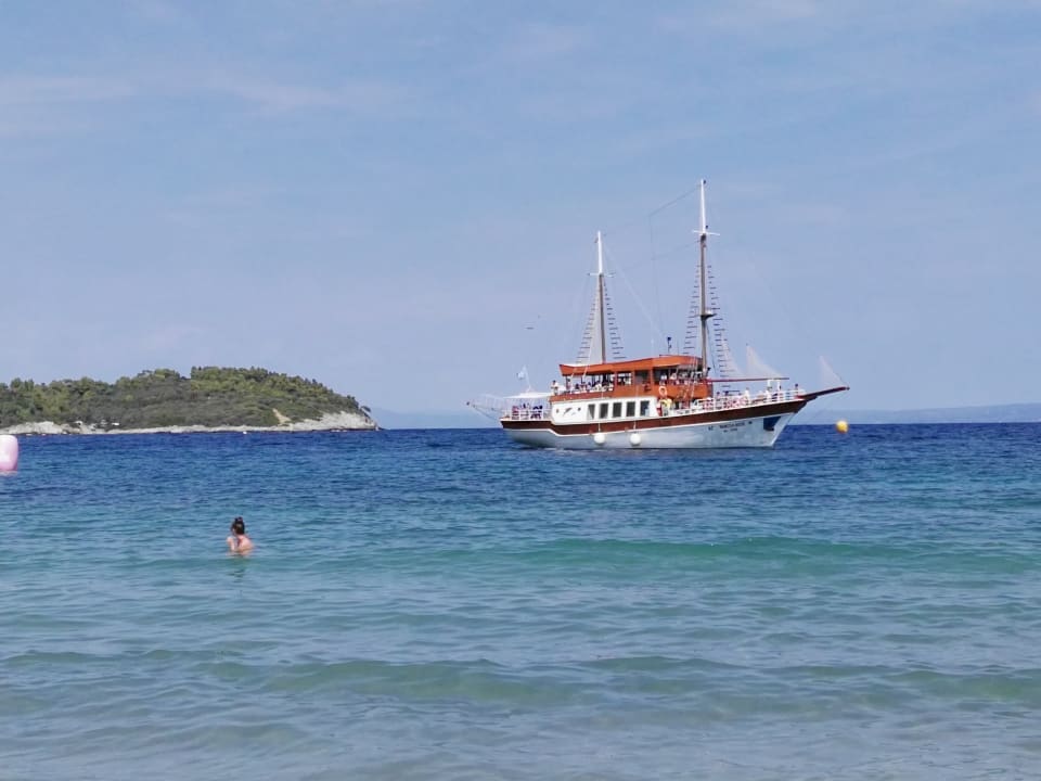 Strand Hotel Chrousso Village