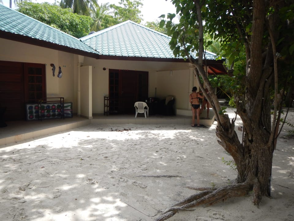 Unser Bungi 15 Embudu Village