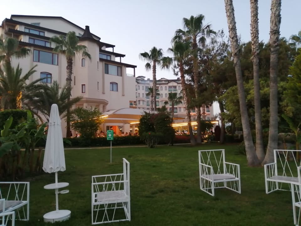 Gartenanlage Bella Resort & Spa