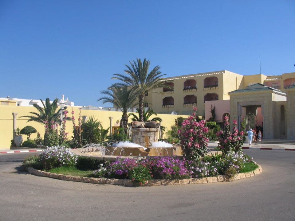 Das Hotel mit Brunnen Houda Golf & Beach Club