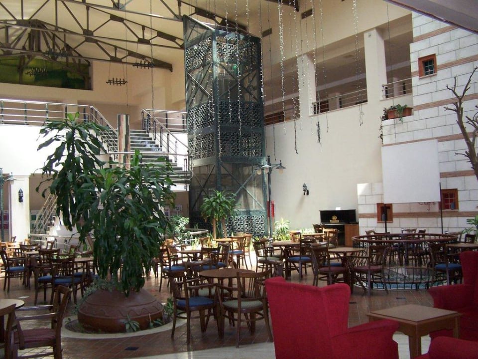 Lobby Salamis Bay Conti Resort Hotel & Casino