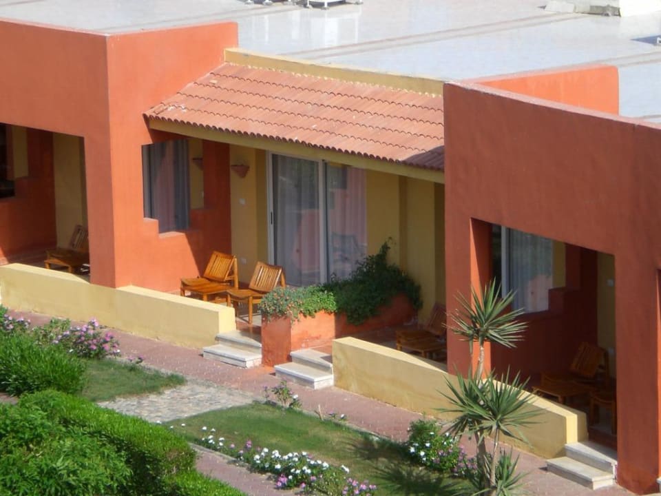 Zimmerterrasse Malikia Resort Abu Dabbab