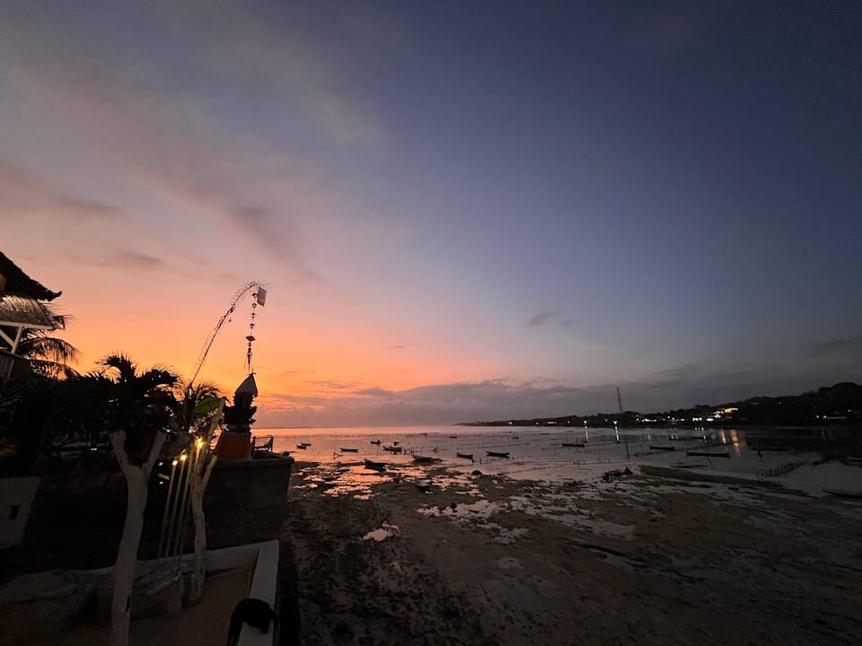 Ausblick Mista Ceningan's Beach Bungalows previously The KUBU 221