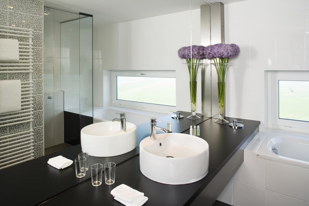 Panoramabadewanne im Pannonia Design-Zimmer Pannonia Tower