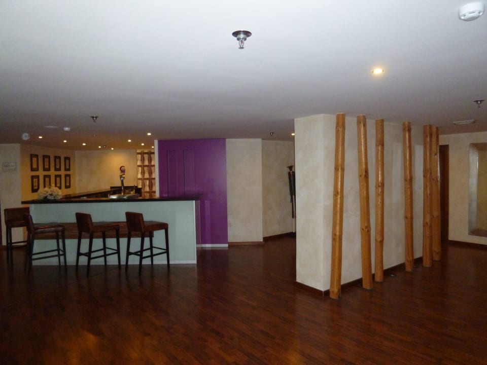 Lobby-Bar Hotel Las Aguilas, Affiliated by Meliá