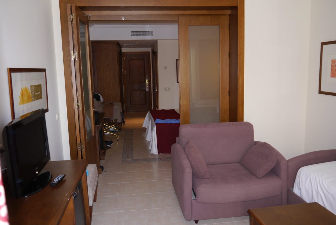 Blick vom Balkon ins Zimmer Hipotels Barrosa Garden