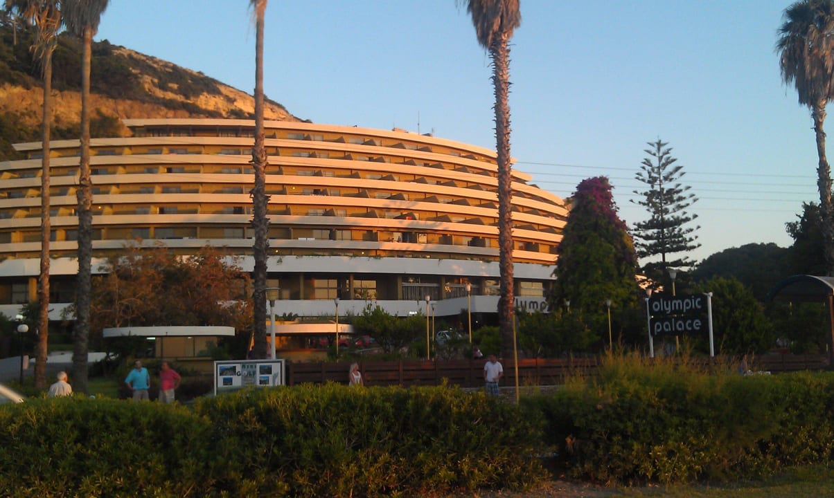 Das Hotel Olympic Palace Resort Hotel & Convention Center