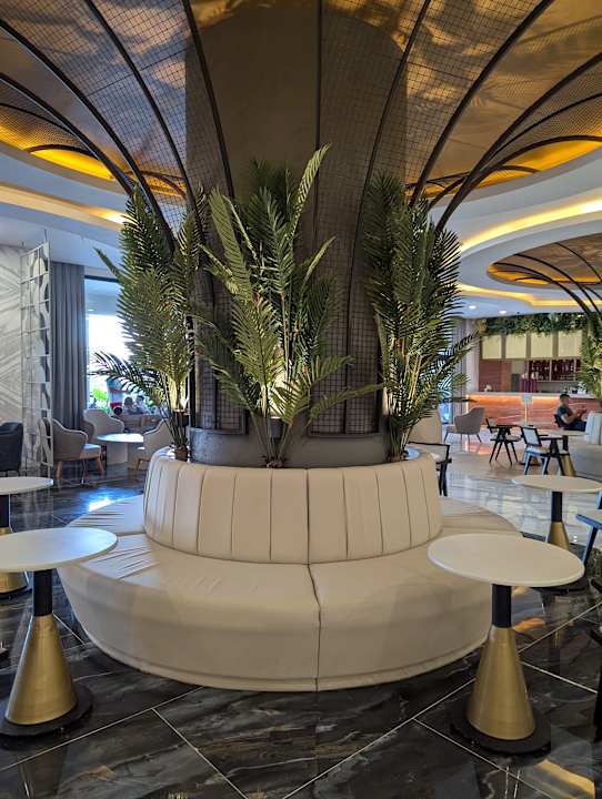 Lobby Dream Fun World