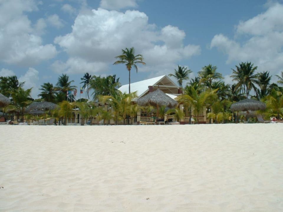 Hotel Strand Manchebo Beach Resort & Spa
