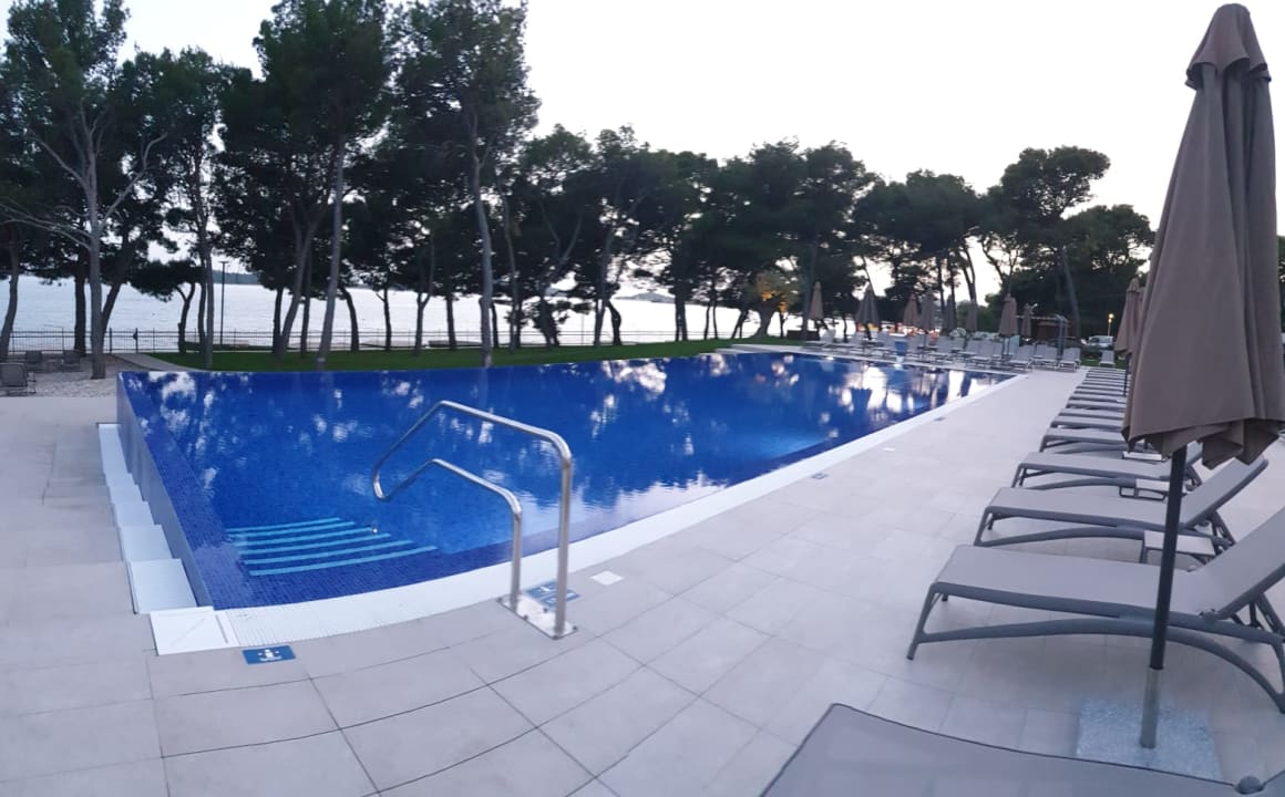 Pool Villas Arausana & Antonina