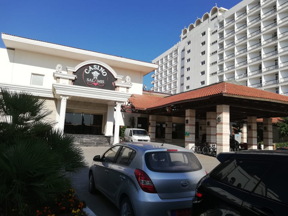 Außenansicht Salamis Bay Conti Resort Hotel & Casino