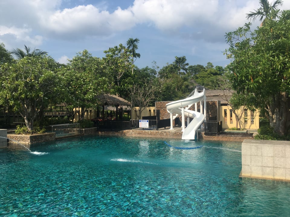 Pool Centara Koh Chang Tropicana Resort