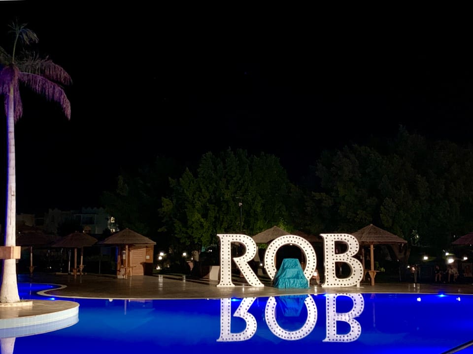 Pool ROBINSON SOMA BAY