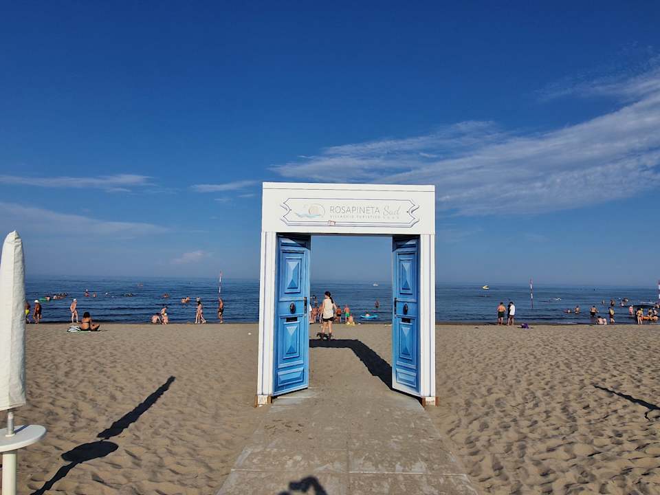 Strand Villaggio Turistico Rosapineta Sud