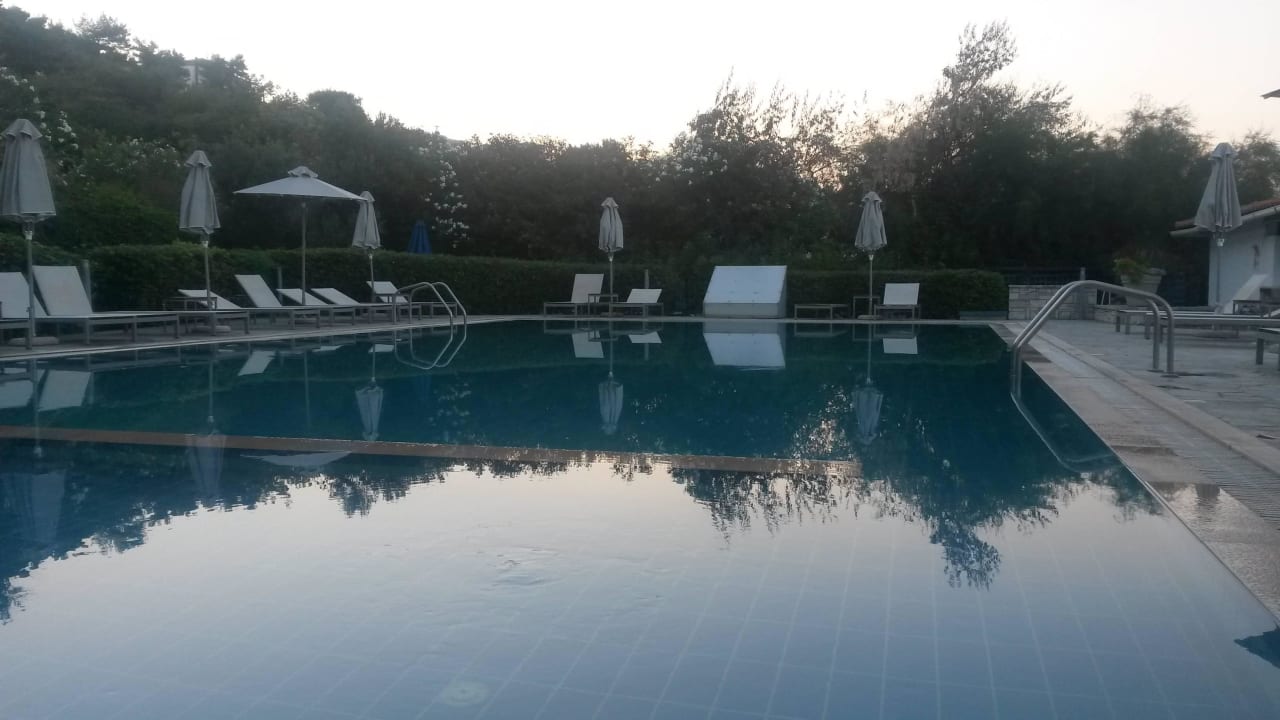 Pool Ammon Zeus Luxury Beach Hotel