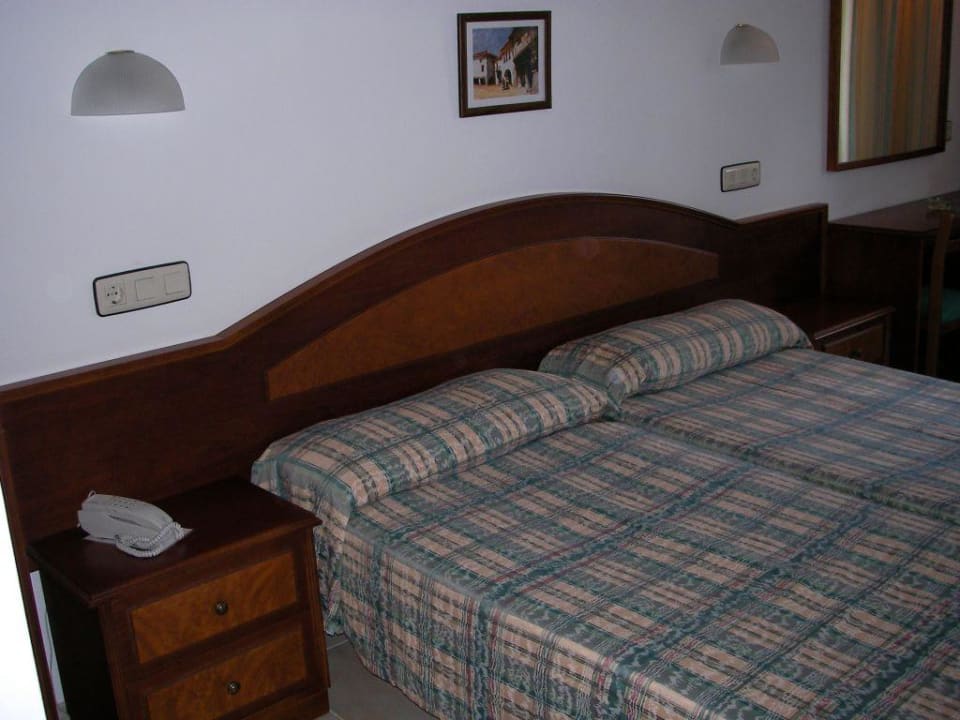 Zimmer Hotel Cala Gat