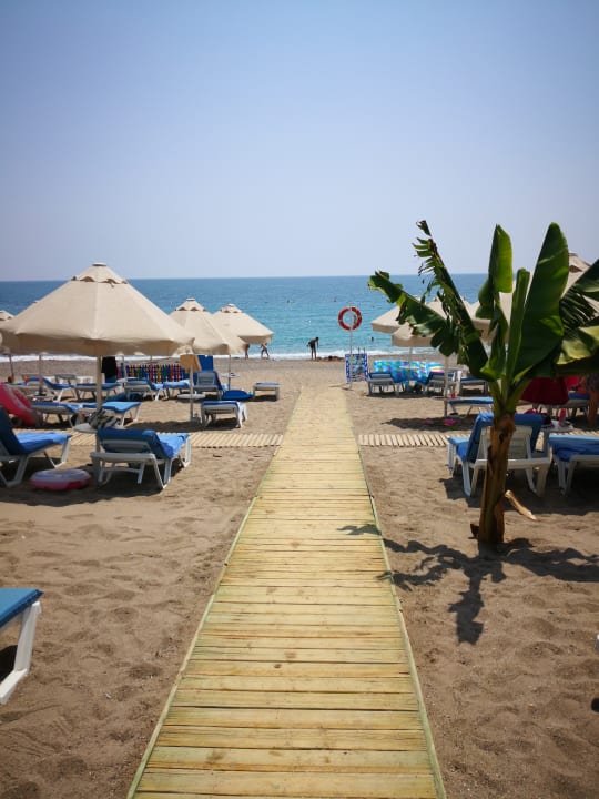 Strand Saphir Resort & Spa