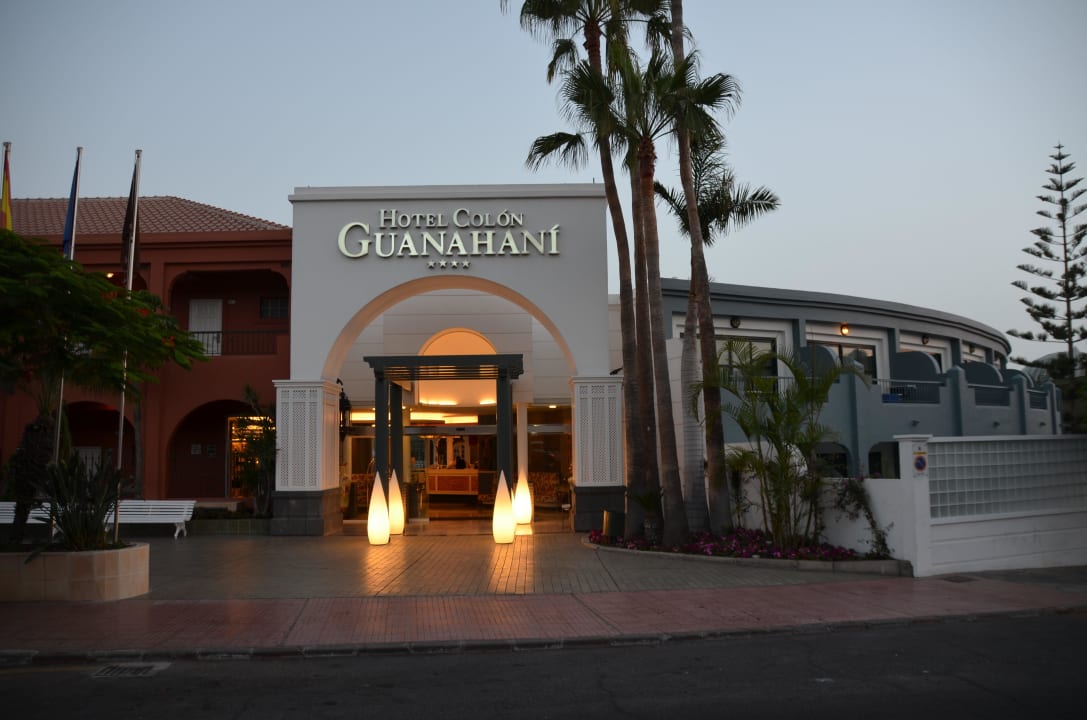 Teils schon im neuen Anstrich  Adrián Hoteles Colón Guanahaní - Adults only