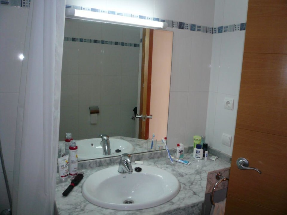 Bad/Dusche/WC - Mar y Playa  Apartments Mar y Playa I