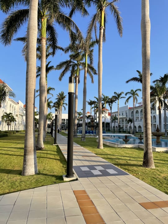 Gartenanlage Hotel Riu Palace Mexico