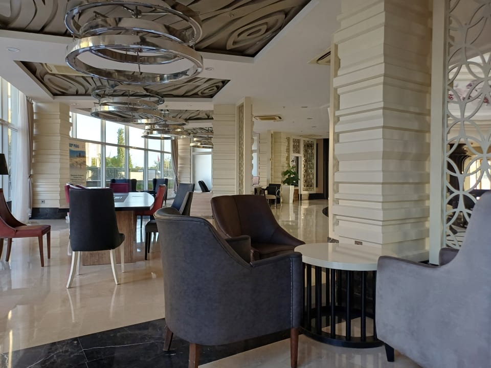 Lobby LRS Port River Hotel & Spa