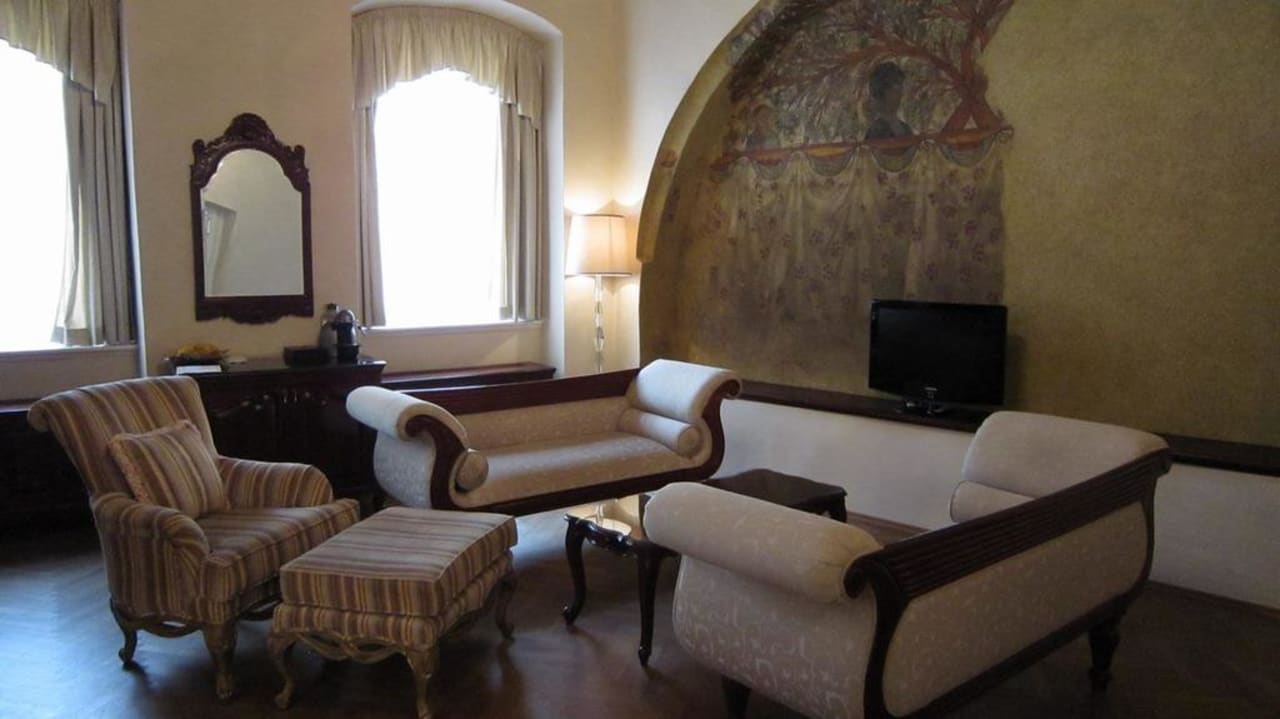 Suite #204 The Dominican