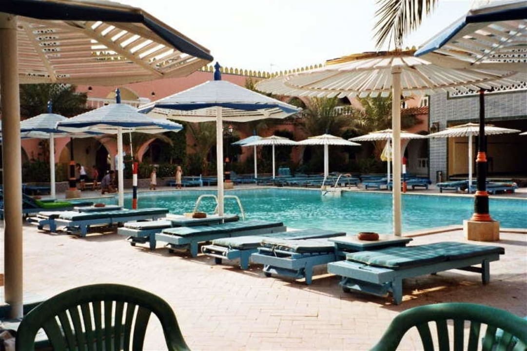 Hotel Fantasia 1001 Nacht - Pool am Tag Pickalbatros Alf Leila Wa Leila Resort - Neverland Hurghada