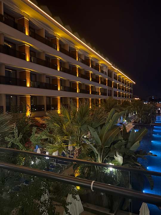 Außenansicht Aletris Deluxe Hotel & Spa
