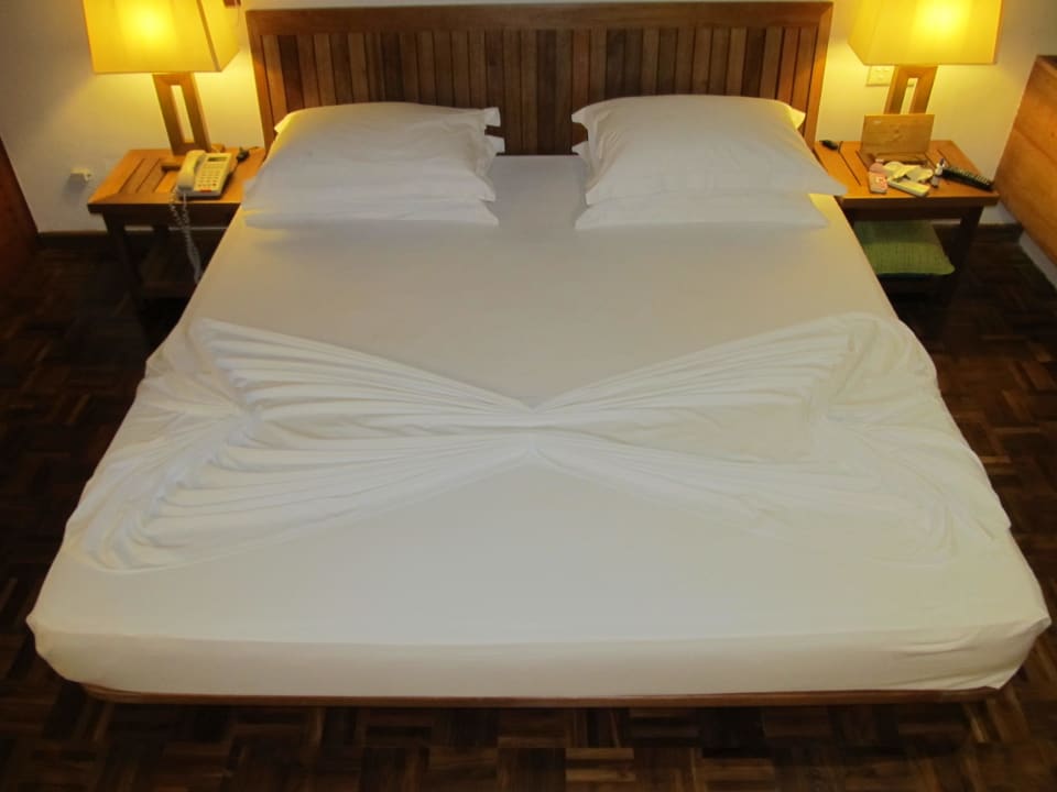 Bett NH Collection Maldives Reethi Resort
