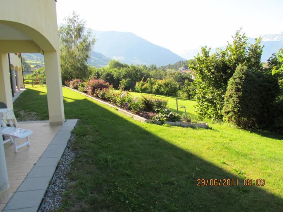 Terrasse-Blick nach Tartsch Hotel Margun