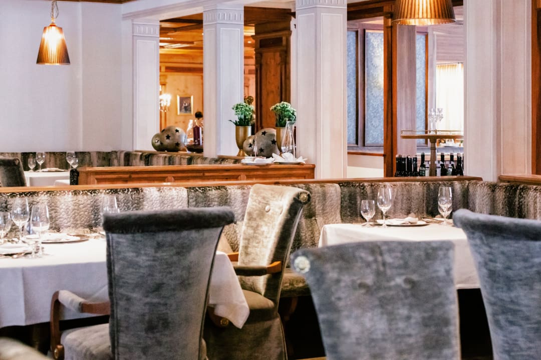 Gastro Hotel Trofana Royal