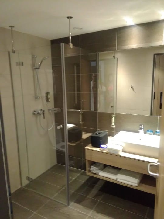 Bad Thermal Hotel Balance Lenti