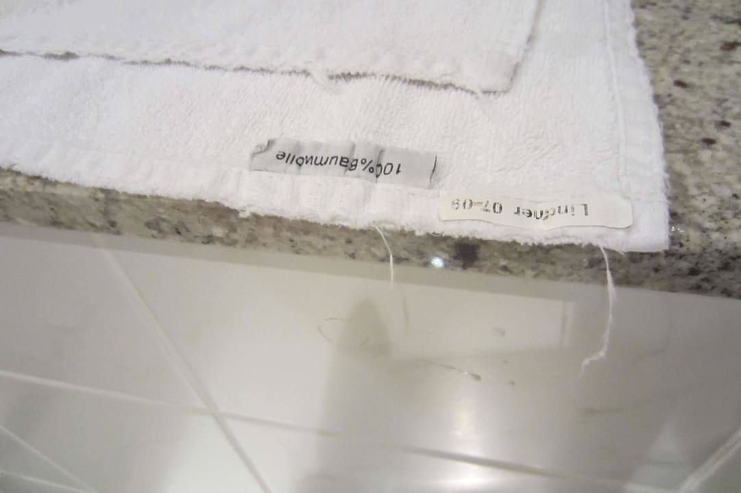 Ausgefranste Handtücher Lindner Hotel Cottbus