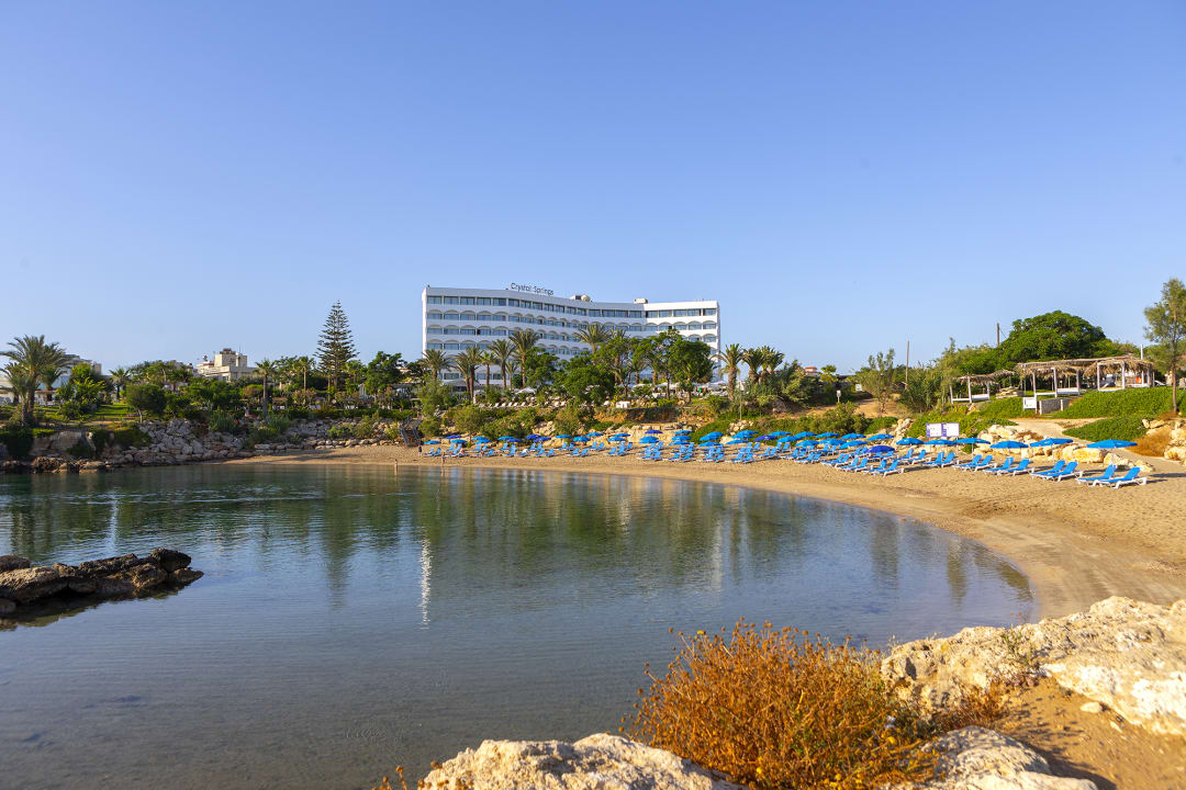 Außenansicht Crystal Springs Beach Hotel