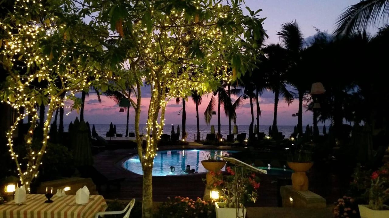 Am Abend Khao Lak Bayfront Resort