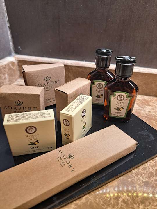 Zimmer Ada Port Hotel Adults Only